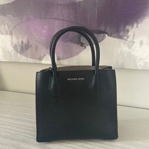 Small black Michael Kors handbag
